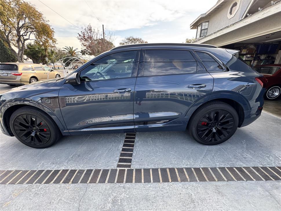 2024 Audi Q8 e-tron for sale in Lakewood, California