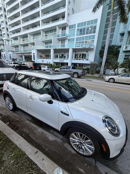 2024 MINI Hardtop 4 Door for sale in Miami, Florida