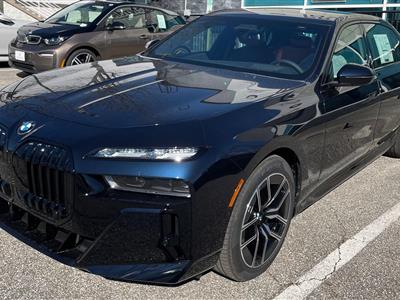 2024 BMW i7 lease in Roslyn Heights ,NY