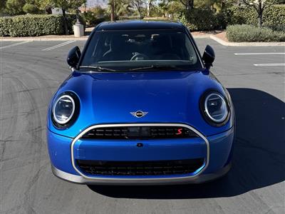 2025 MINI Hardtop 4 Door lease in Las Vegas,NV