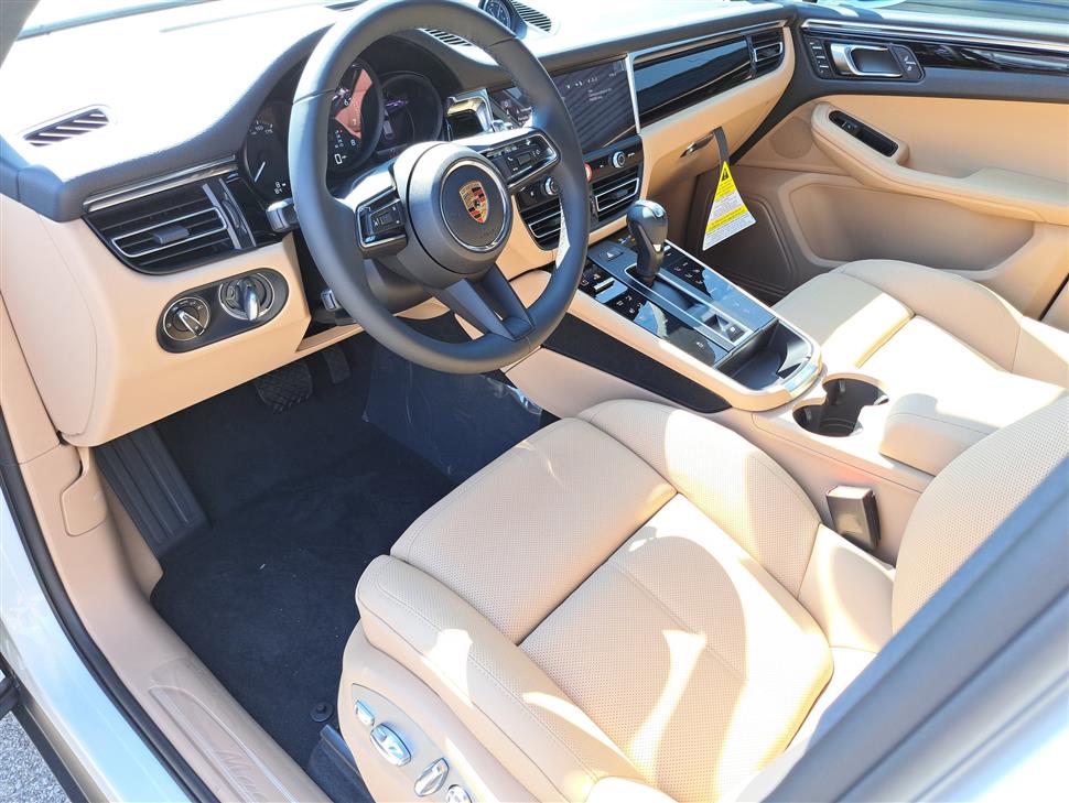 2025 Porsche Macan for sale in Cincinnati, Ohio