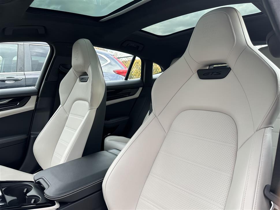 2025 Porsche Panamera for sale in Sands Pt, New York