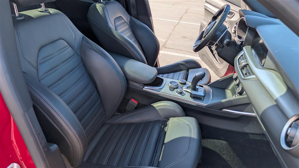 2023 Alfa Romeo Stelvio for sale in Fresno, California