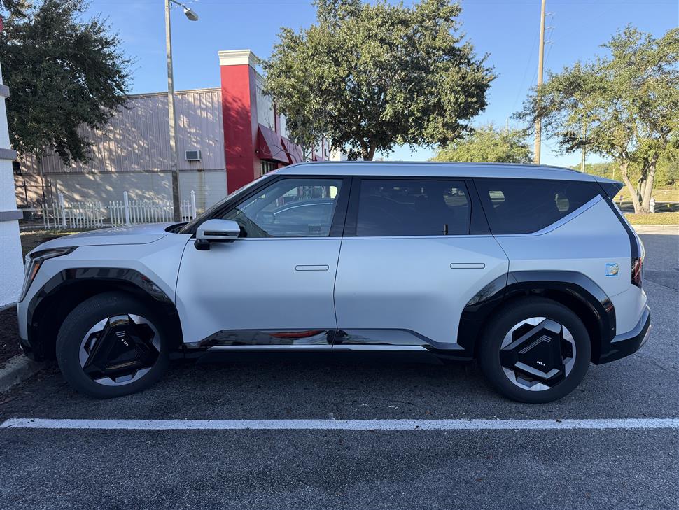 2024 Kia EV9 for sale in Harmony, Florida