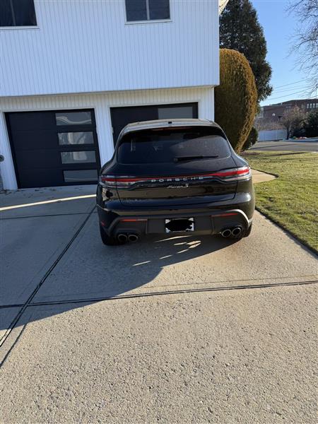 2025 Porsche Macan for sale in Merrick, New York