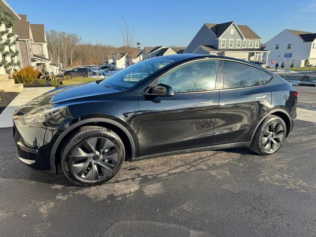 2025 Tesla Model Y for sale in Colts Neck, New Jersey