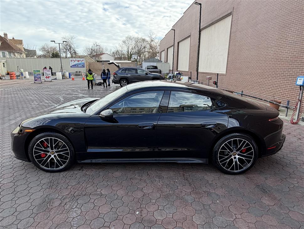 2024 Porsche Taycan for sale in new rochelle, New York