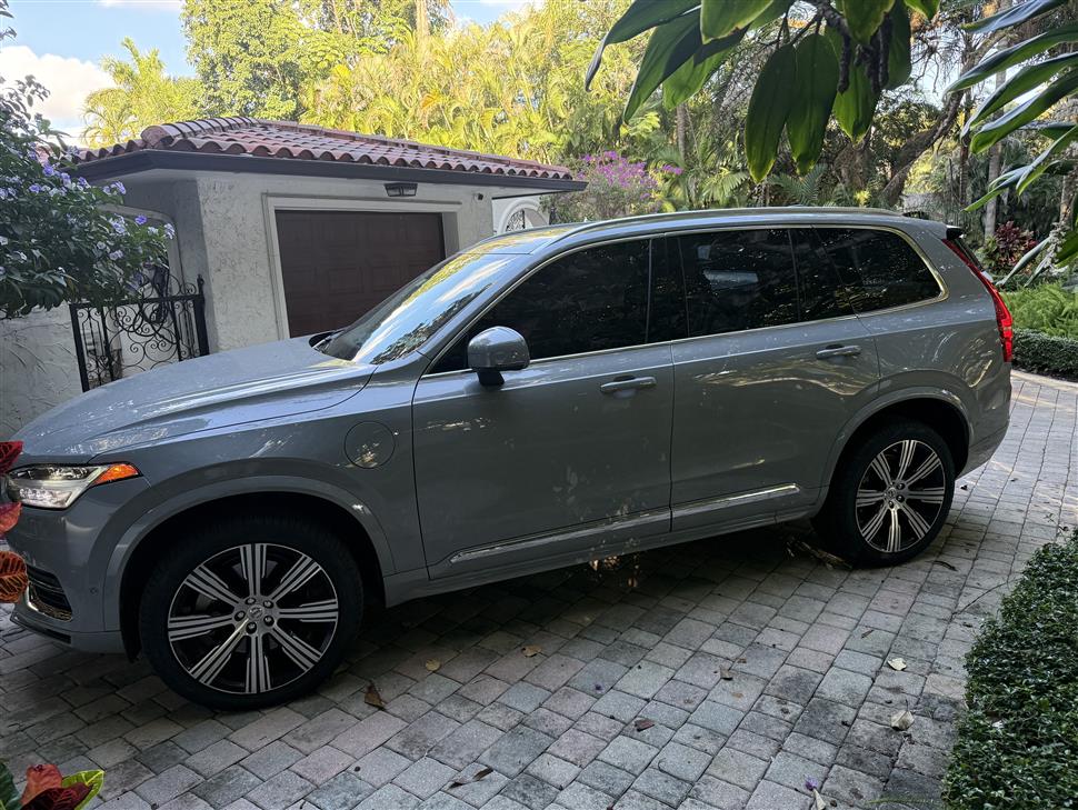 2025 Volvo XC90 Plug-in Hybrid for sale in Coral Gables, Florida