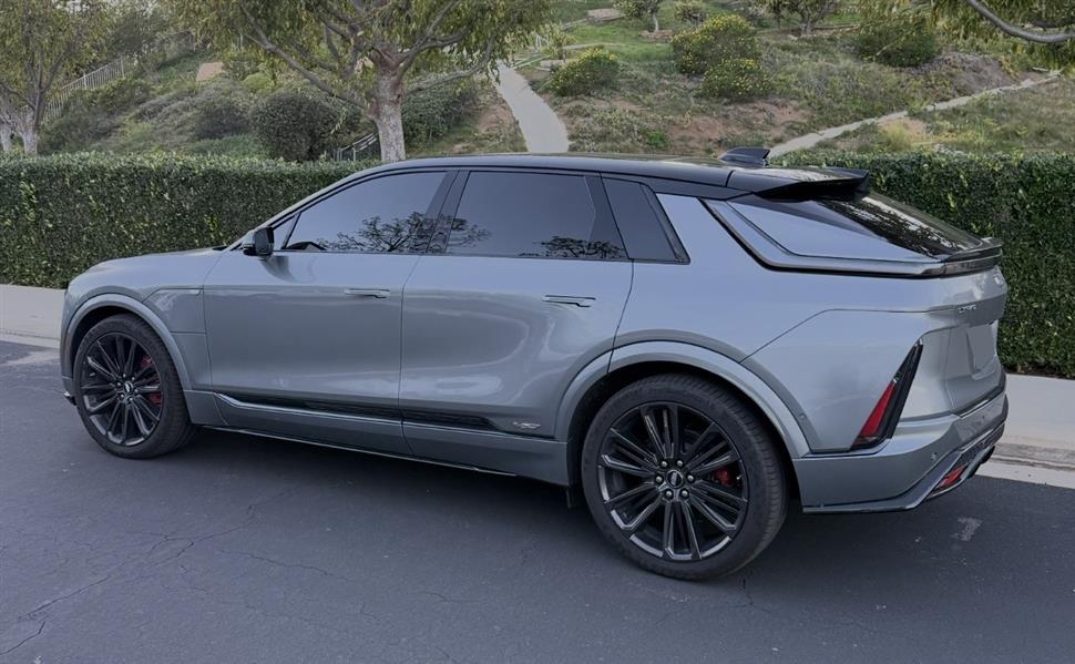 2026 Cadillac Lyriq-V for sale in Simi Valley, California
