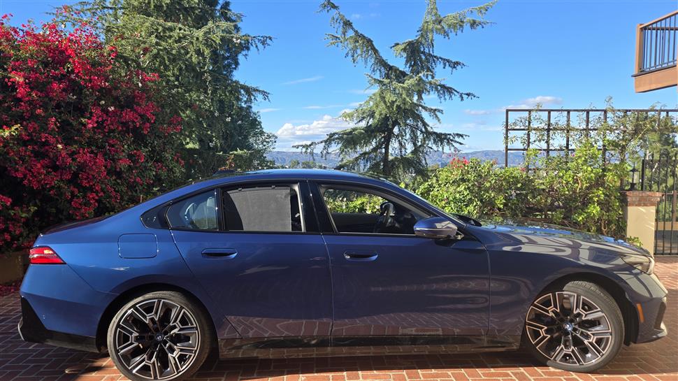 2025 BMW i5 for sale in Woodland Hills, California