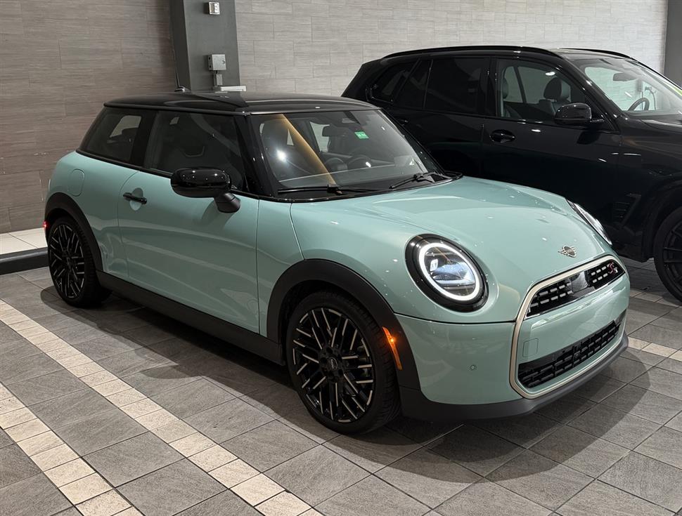 2025 MINI Hardtop 2 Door for sale in Miami, Florida