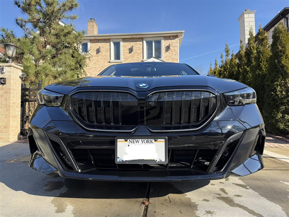 2026 BMW 5 Series for sale in Hollis hills, New York