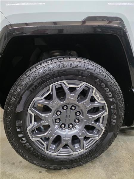 2025 GMC Hummer EV for sale in Port Clinton, Ohio