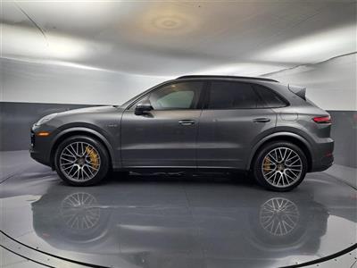 2022 Porsche Cayenne lease in Flushing,NY