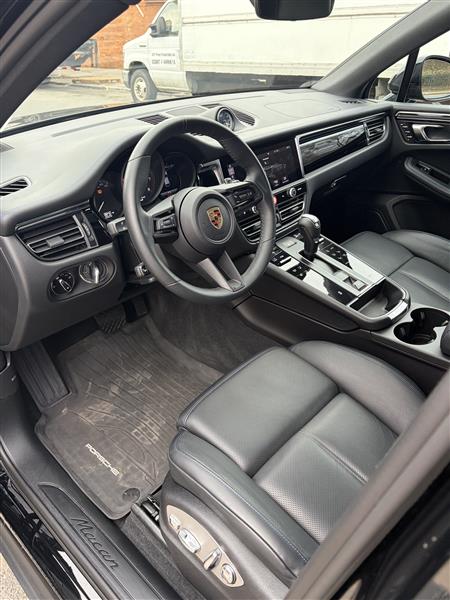 2025 Porsche Macan for sale in New York, New York
