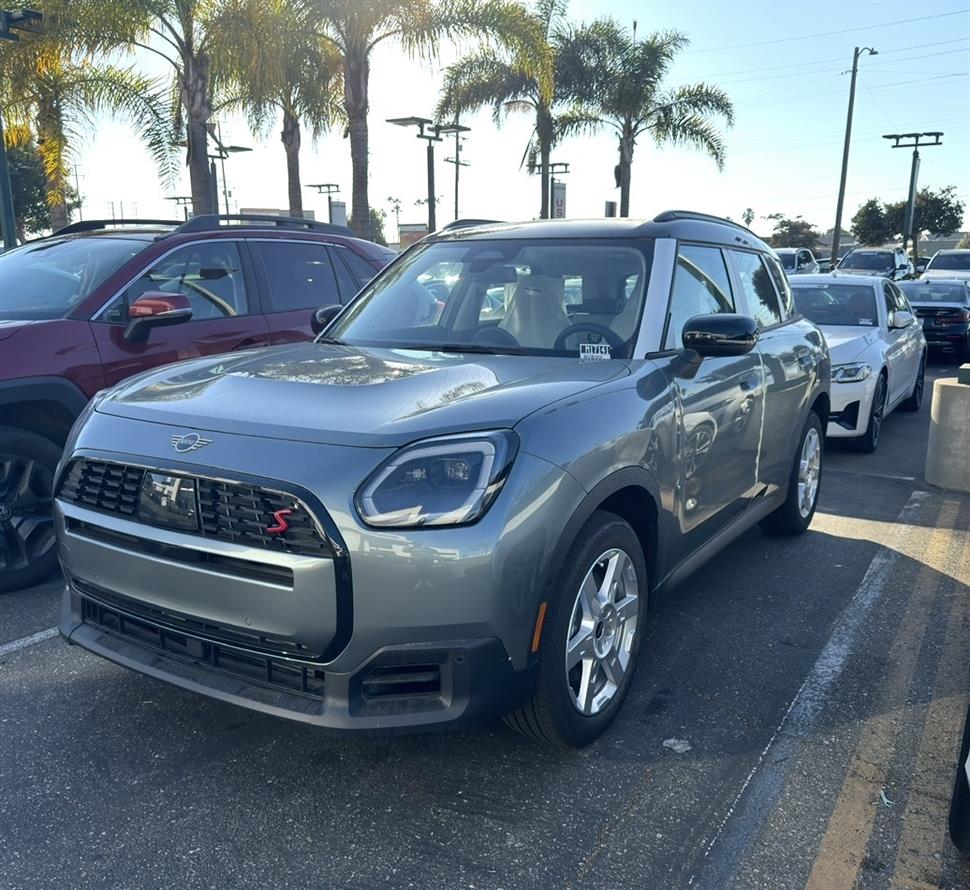2025 MINI Countryman for sale in Los Angeles, California