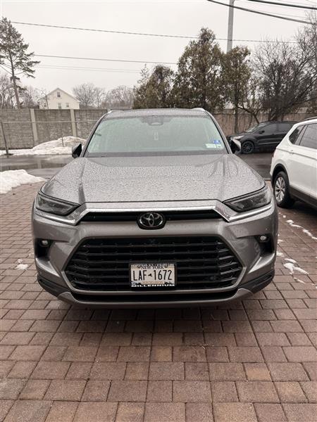 2025 Toyota Grand Highlander for sale in Westbury, New York