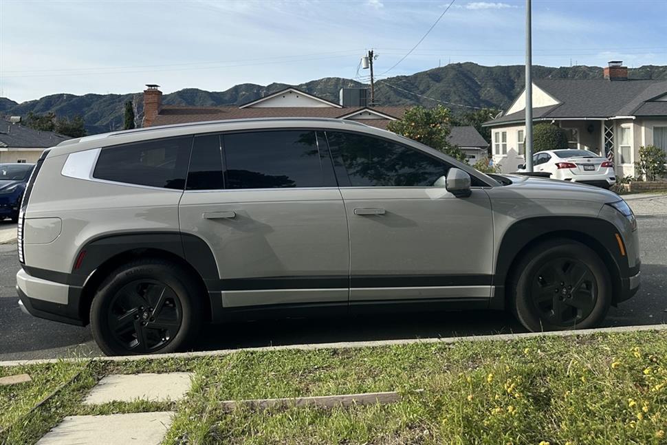 2026 Hyundai Ioniq 9 for sale in Commerce, California