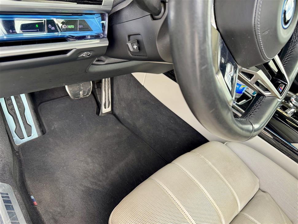 2024 BMW i7 for sale in Fresno, California