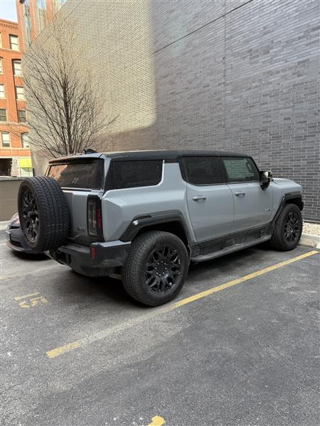 2024 GMC Hummer EV for sale in Chicago, Illinois