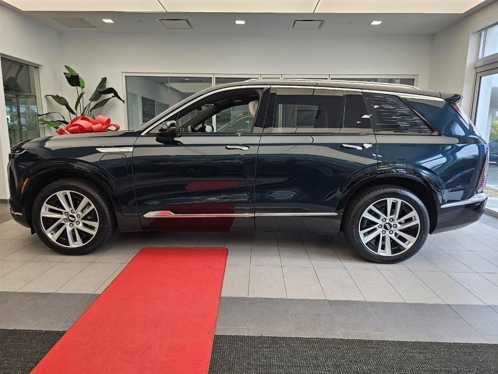 2026 Cadillac Vistiq for sale in Miami, Florida