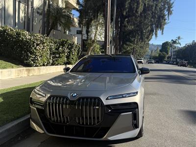 2024 BMW i7 lease in North Hills,CA