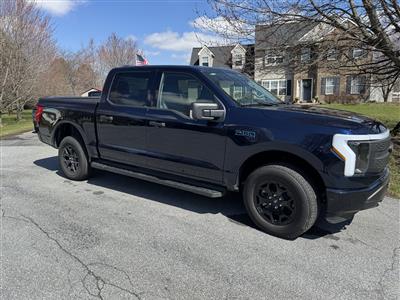 2025 Ford F-150 Lightning lease in e,PA
