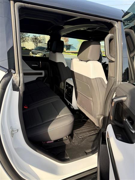 2025 GMC Hummer EV for sale in Scappoose, Oregon