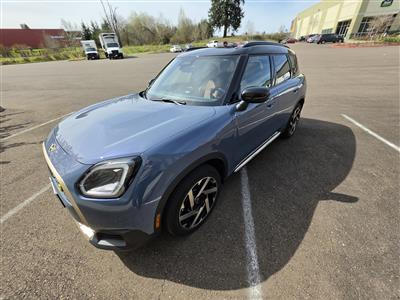 2025 MINI Countryman SE ALL4 lease in Sherwood,OR