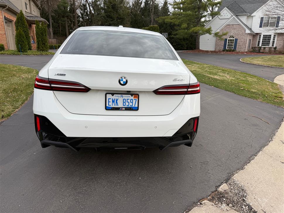 2025 BMW 5 Series for sale in Bloomfield Hills, Michigan