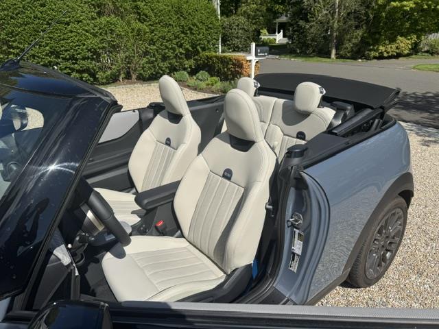 2025 MINI Convertible for sale in Old Greenwich, Connecticut