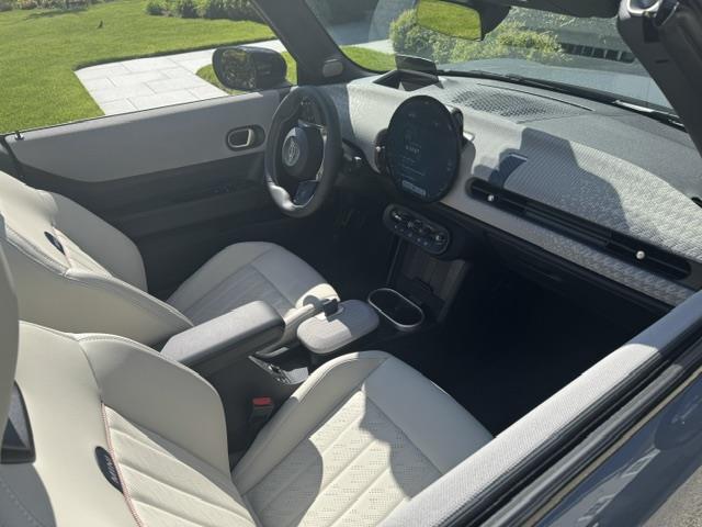 2025 MINI Convertible for sale in Old Greenwich, Connecticut