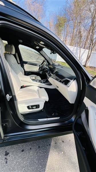 2025 BMW X7 for sale in Roslyn Heights, New York