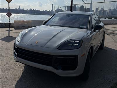 2024 Porsche Cayenne lease in New York,NY
