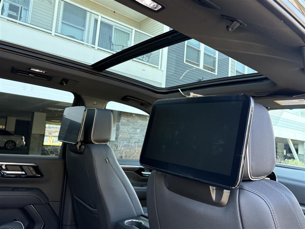 2026 Chevrolet Suburban for sale in Island Park, New York
