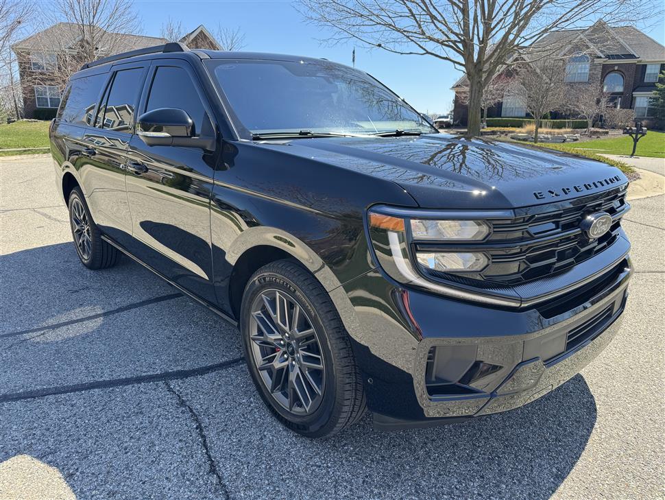 2025 Ford Expedition Max for sale in South Lyon, Michigan