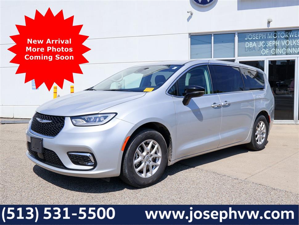 2024 Chrysler Pacifica for sale in Cincinnati, Ohio