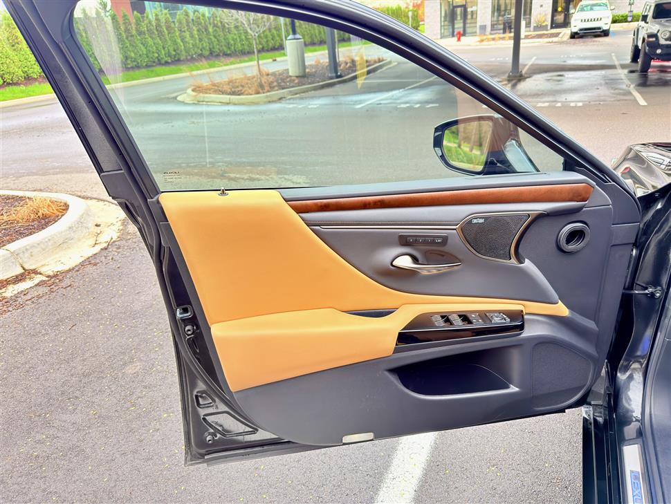 2026 Lexus ES 300h for sale in West Bloomfield, Michigan