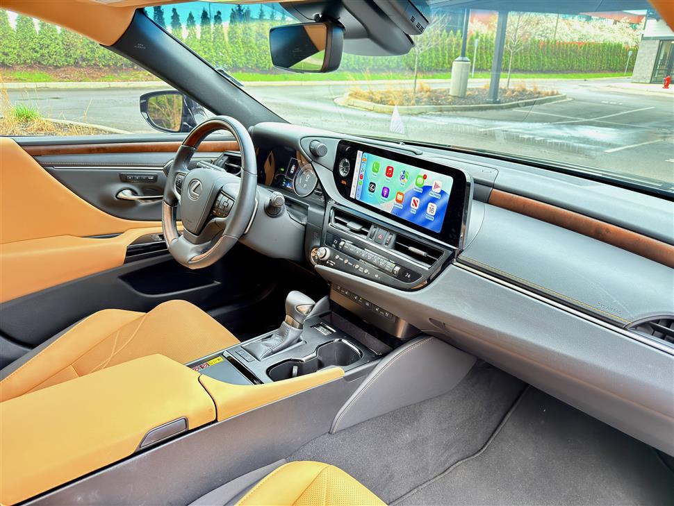 2026 Lexus ES 300h for sale in West Bloomfield, Michigan