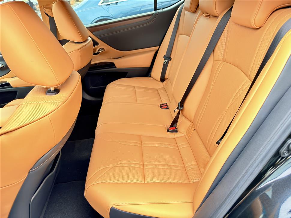 2026 Lexus ES 300h for sale in West Bloomfield, Michigan