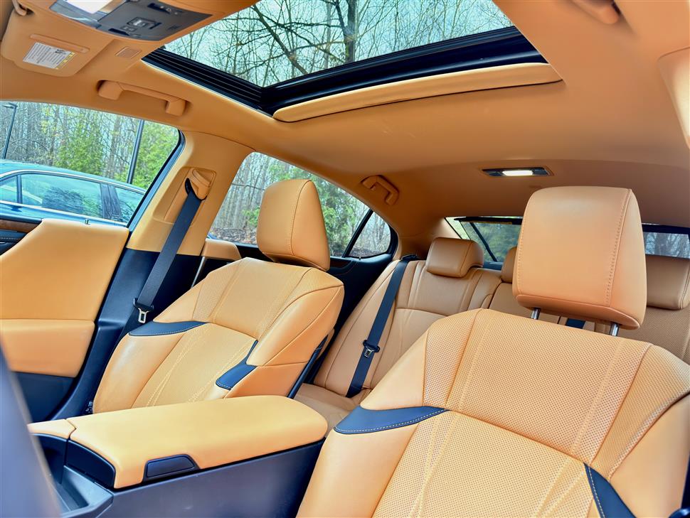 2026 Lexus ES 300h for sale in West Bloomfield, Michigan