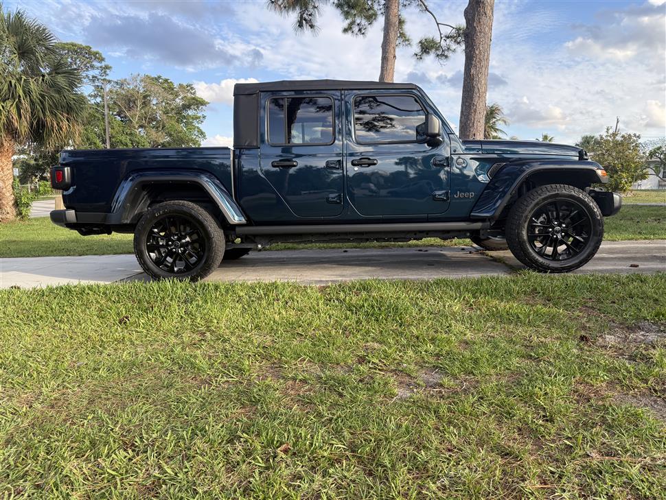 2025 Jeep Gladiator for sale in Stuart, Florida