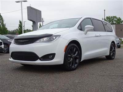 2019 Chrysler Pacifica for sale in Cincinnati,OH