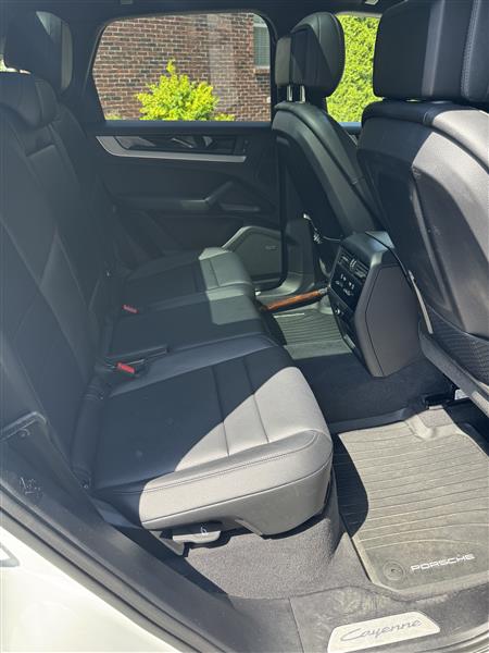 2024 Porsche Cayenne for sale in Zionsville, Indiana
