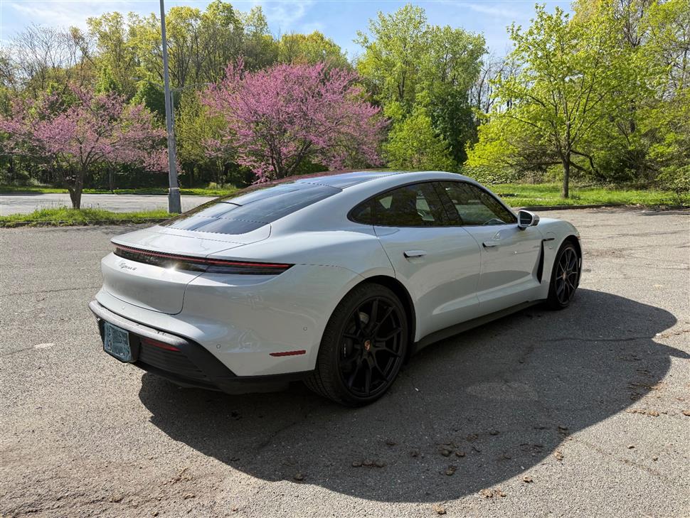 2025 Porsche Taycan for sale in Jamaica, New York