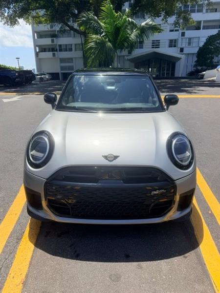2025 MINI Hardtop 4 Door for sale in Miami Beach, Florida