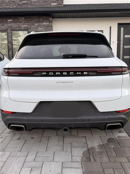 2024 Porsche Cayenne for sale in Syosset, New York