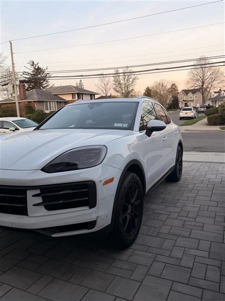 2024 Porsche Cayenne for sale in Syosset, New York