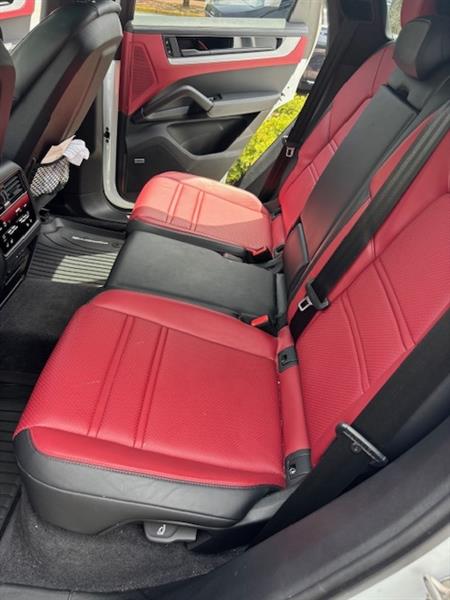 2024 Porsche Cayenne for sale in Commack, New York