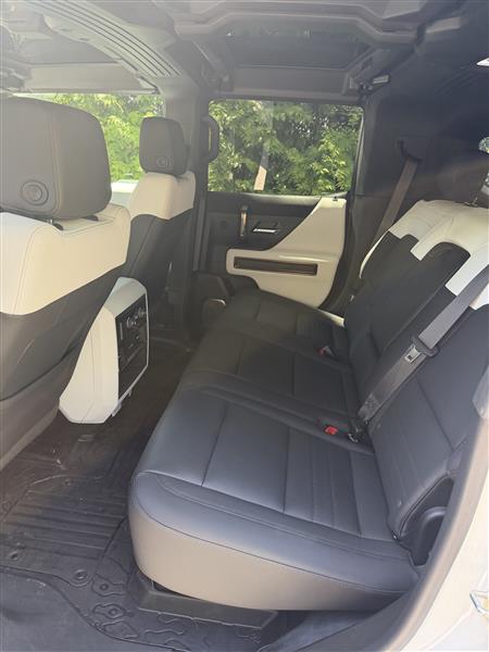 2024 GMC Hummer EV for sale in Roslyn, New York